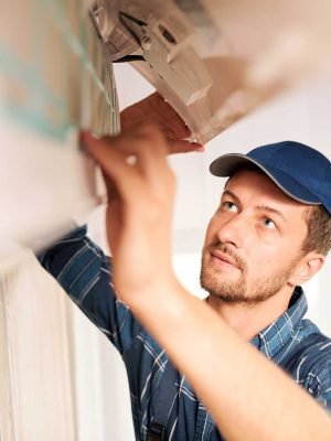 young-workman-in-workwear-trying-to-find-out-reaso-2021-09-24-03-09-38-utc young-workman-in-workwear-trying-to-find-out-reaso-2021-09-24-03-09-38-utc
